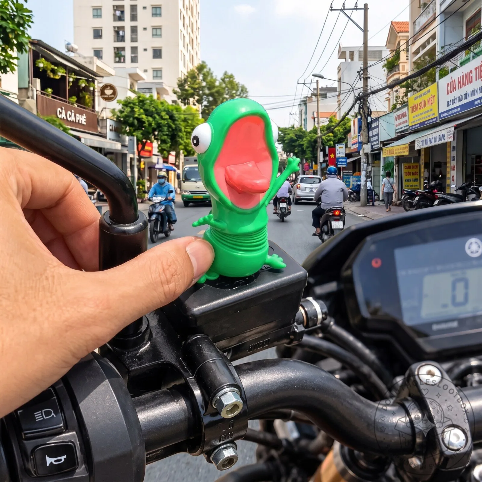 Funny Green Gecko Motorcycle Handlebar Decoration